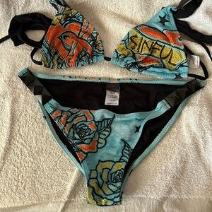 🩴🌴👙🩴🌴👙 REPOSHING AFFLICTION SINFUL BIKINI, I Never Wore this one.👙🌴🩴🎀